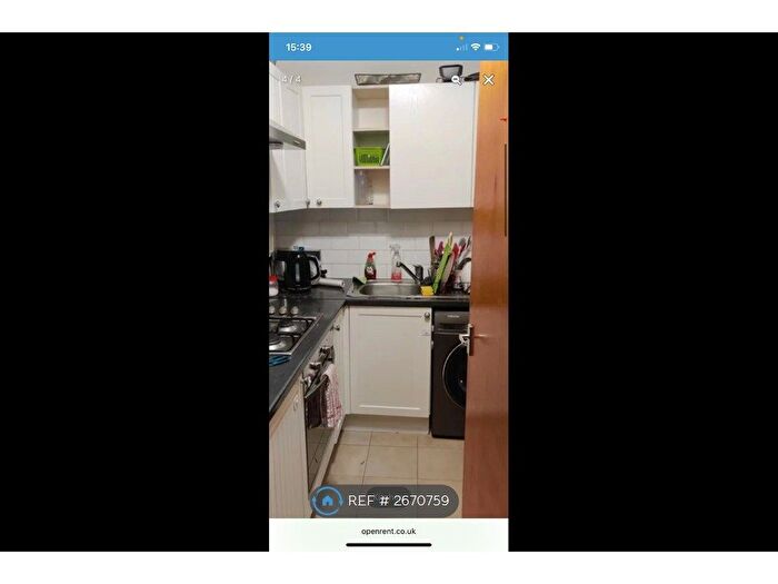 2 Bedroom Flat To Rent In Daryngton Drive, London, UB6