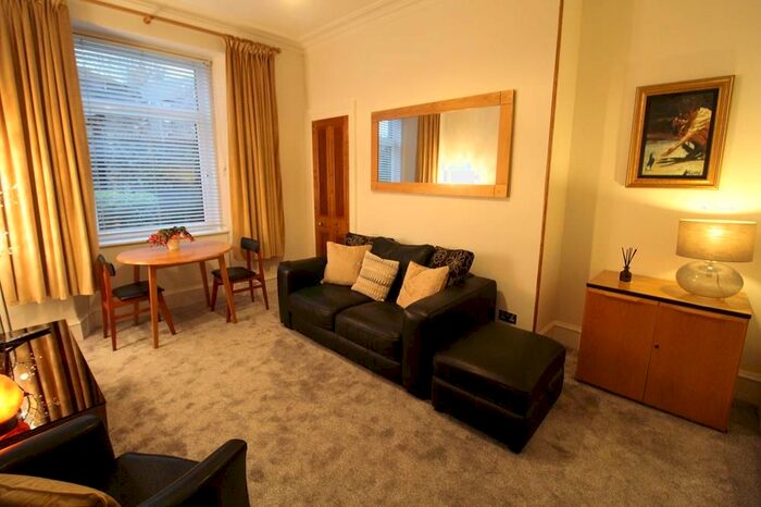 1 Bedroom Flat To Rent In Wood Street, Ground Floor, AB11