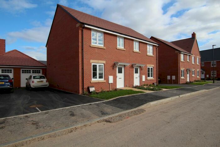 3 Bedroom Semi-Detached House To Rent In Challenger Road, Cheltenham, GL3