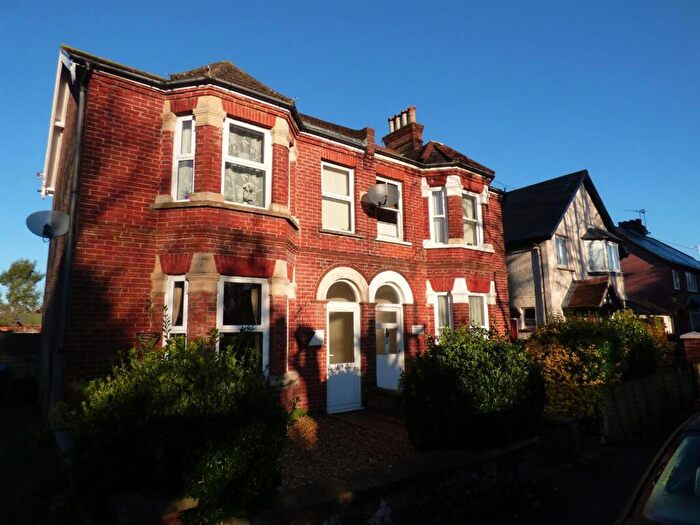 1 Bedroom Apartment To Rent In Ingeborg Villas, Town Cross Avenue, Bognor Regis, PO21