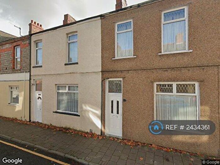 3 Bedroom Terraced House To Rent In Barry Road, Barry, CF63