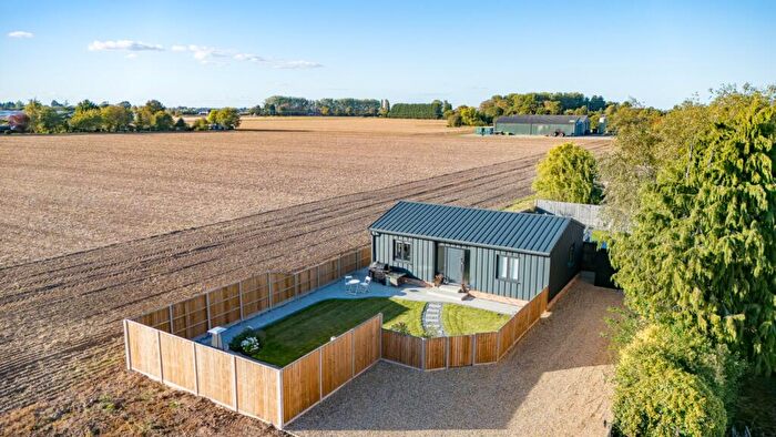 1 Bedroom Detached Bungalow For Sale In Sutton Road, Terrington St. Clement, King's Lynn, Norfolk, PE34