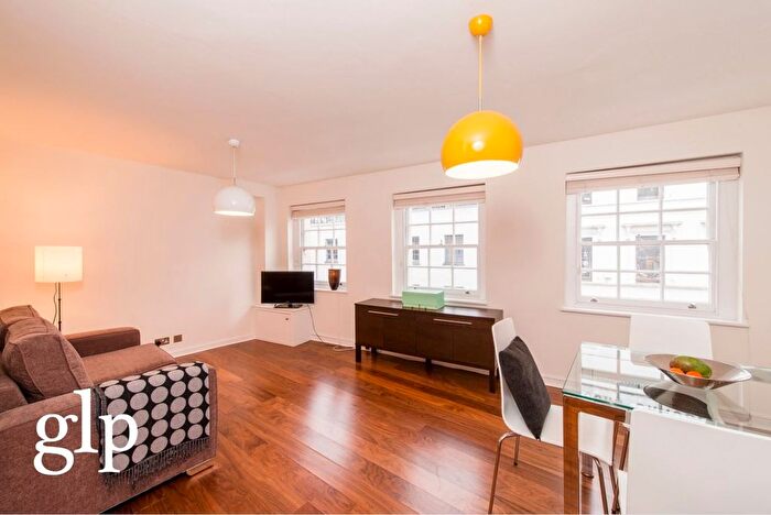 1 Bedroom Flat To Rent In Old Compton Street, London, Greater London, Soho, W1D
