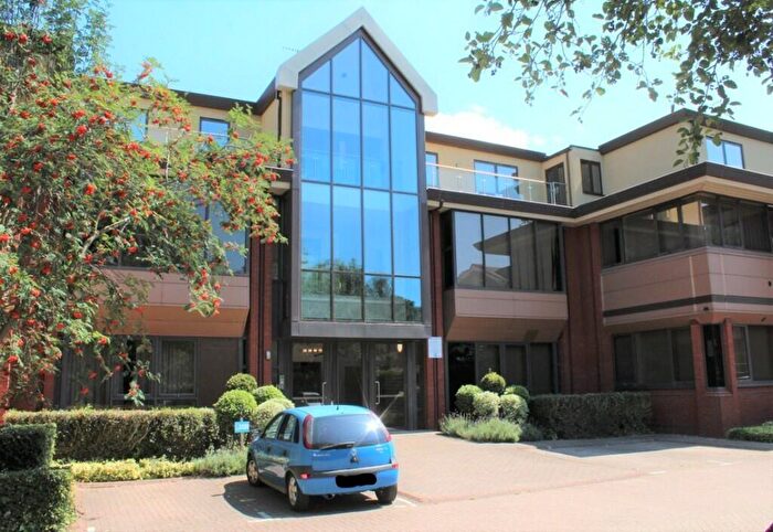1 Bedroom Apartment To Rent In Catteshall Lane, Godalming, Surrey, GU7