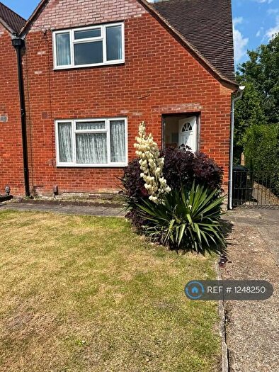 3 Bedroom Semi-Detached House To Rent In St. Mary Street, Winchester, SO22