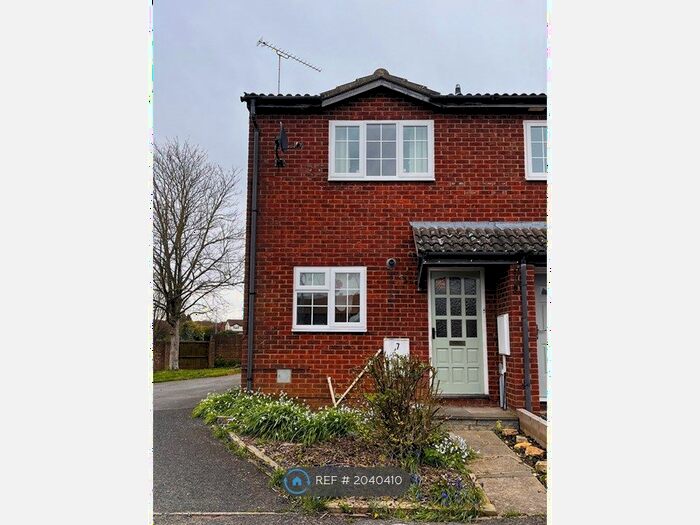 2 Bedroom Semi-Detached House To Rent In Wildern Lane, Northampton, NN4