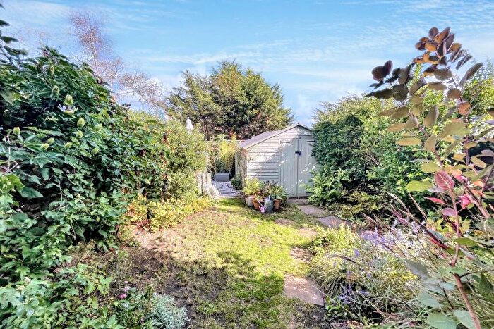 2 Bedroom Flat For Sale In Bournemouth, BH9