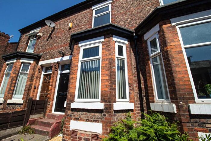 3 Bedroom Terraced House To Rent In Davenport Avenue, Withington, M20