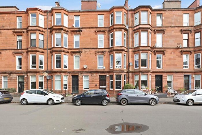 1 Bedroom Flat To Rent In Waverley Gardens, Shawlands, Glasgow, G41