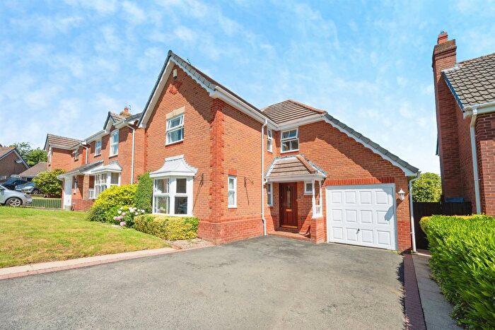 4 Bedroom Detached House For Sale In Calder Close, Droitwich, WR9
