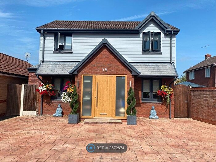 3 Bedroom Detached House To Rent In Cornfield Close, Great Sutton, Ellesmere Port, CH66