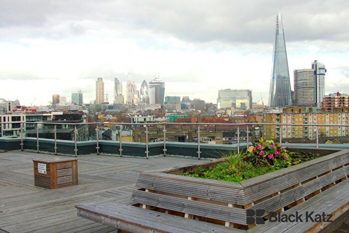 2 Bedroom Flat To Rent In Boulevard Mansions.Borough Road, Borough, SE1