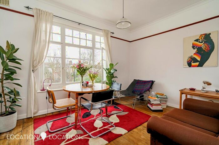 2 Bedroom Flat To Rent In West Bank, London, N16