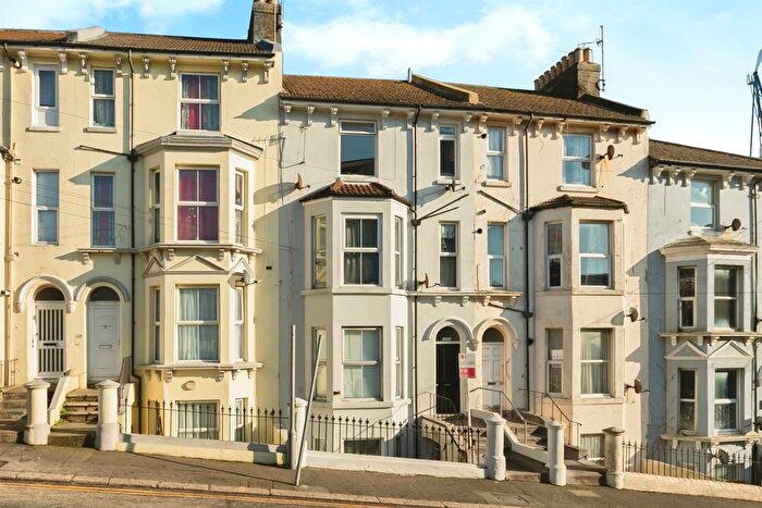 1 Bedroom Flat To Rent In South Terrace, Hastings, TN34