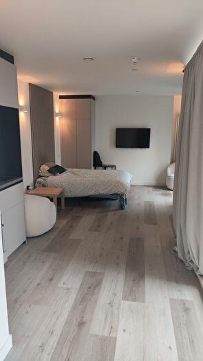 1 Bedroom Studio To Rent In Flat-, A Greenhill Way, Harrow, HA1