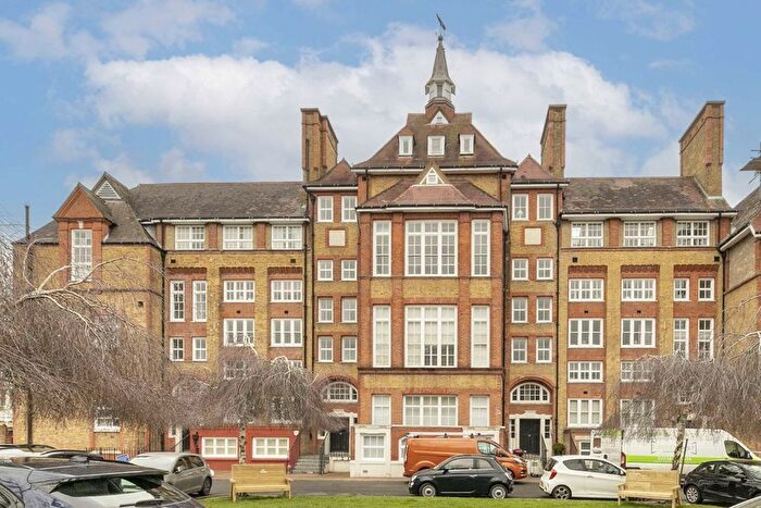 2 Bedroom Flat To Rent In Reed Place, Clapham, SW4
