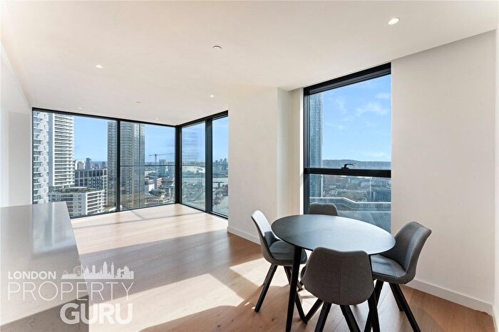 2 Bedroom Flat For Sale In Marsh Wall, London, South Quay Plaza, E14