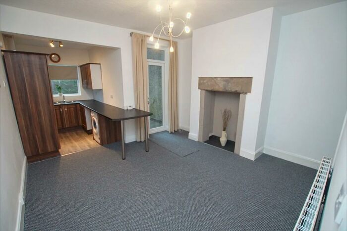 2 Bedroom Terraced House To Rent In ** Reception Rooms** Stocks Lane, Stalybridge, SK15