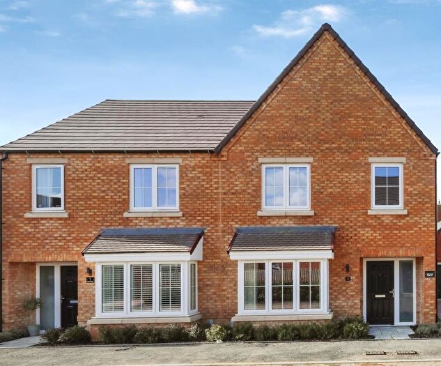 3 Bedroom Semi-Detached House For Sale In Butterfly Road, Retford, DN22