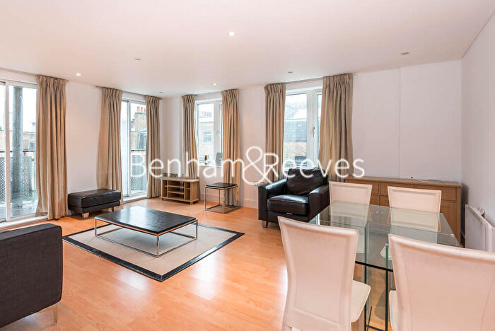 2 Bedroom Apartment To Rent In Angel Southside, Owen Street, EC1V