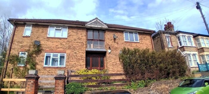 Studio To Rent In Fulwich Road, Dartford, DA1