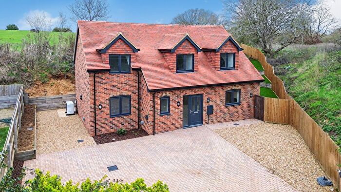 3 Bedroom Detached House For Sale In Myers Road, Potton, SG19