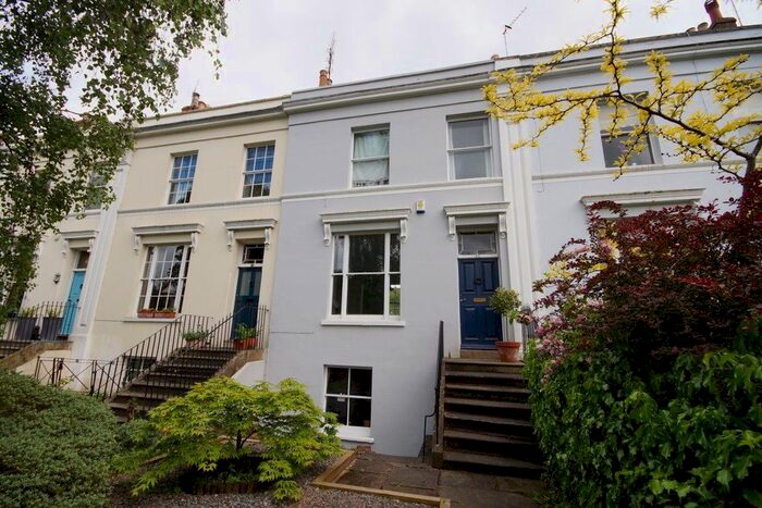 4 Bedroom Property To Rent In Prestbury Road, Prestbury, Cheltenham, GL52