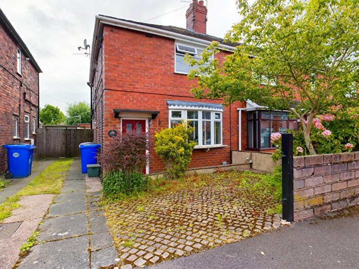 2 Bedroom Semi-Detached House To Rent In Russell Road, Sandyford, Stoke-on-Trent, ST6