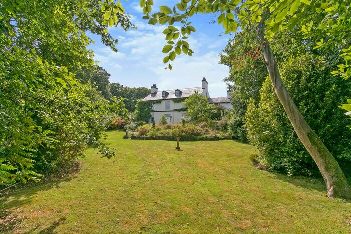 6 Bedroom Link Detached House For Sale In Trefor, Anglesey, Sir Ynys Mon, LL65