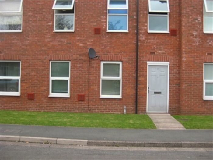 2 Bedroom Apartment To Rent In Ashcroft Court, Liverpool Road, Cadishead, M44