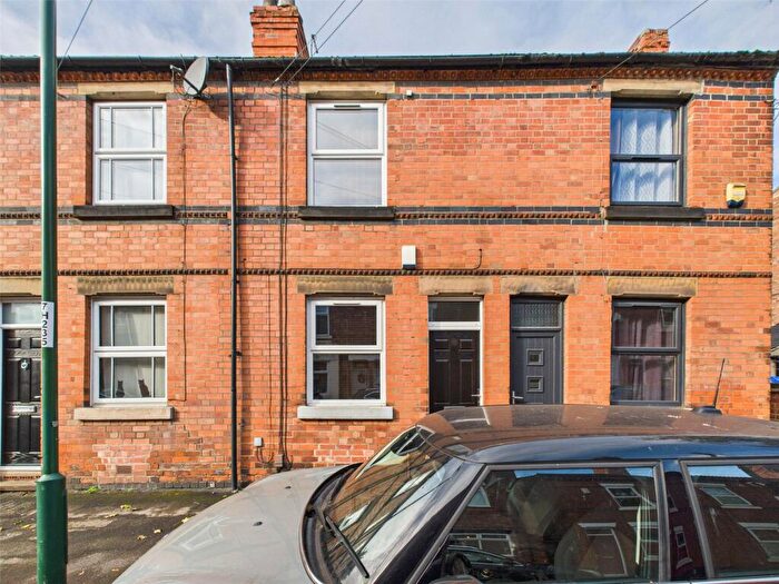 2 Bedroom Terraced House For Sale In Hood Street, Nottingham, Nottinghamshire, NG5