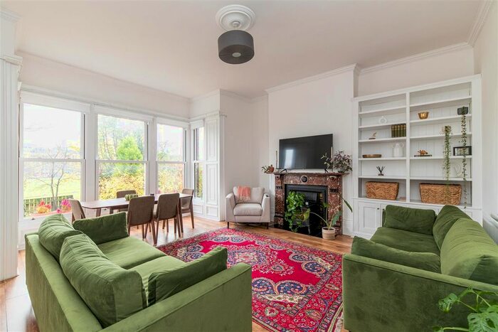 2 Bedroom Flat To Rent In Belle Grove Terrace, Spital Tongues, Newcastle Upon Tyne, NE2