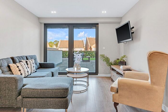 2 Bedroom Flat To Rent In Hoxton, N1