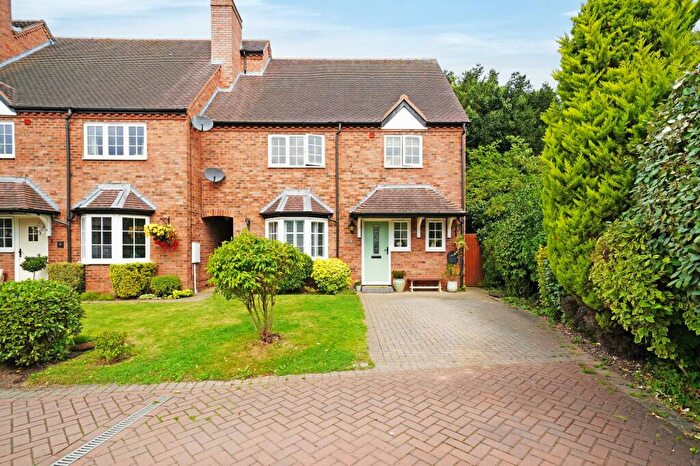 4 Bedroom End Of Terrace House For Sale In Doctors Close, Tanworth-In-Arden, B94