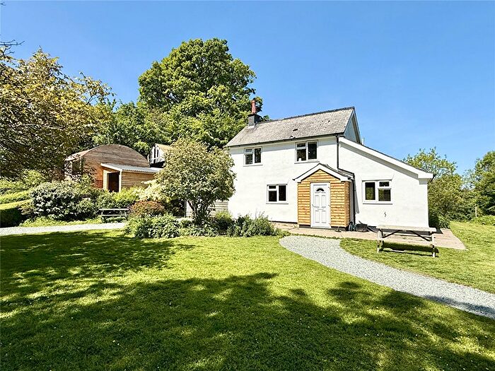 2 Bedroom Detached House For Sale In Maes Mawr, Welshpool, Powys, SY21