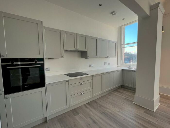 2 Bedroom Apartment To Rent In Middleton House, Derby, DE1