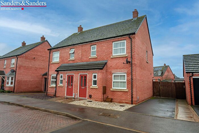 3 Bedroom Semi Detached House To Rent In Copenhagen Way, Bidford-On-Avon, Alcester, B50