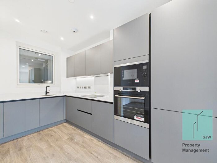 1 Bedroom Apartment To Rent In Eddington Avenue, Cambridge, CB3
