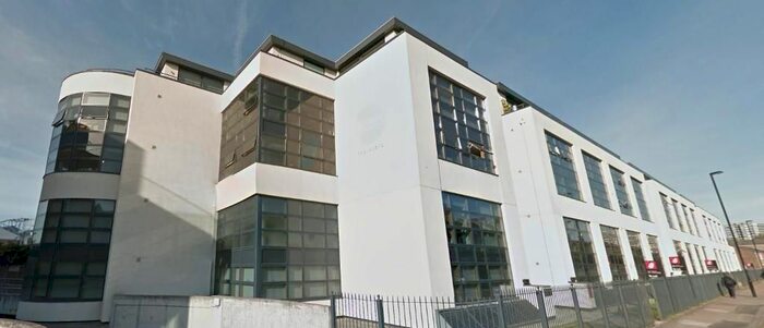 1 Bedroom Flat To Rent In Trundley's Road, London, SE8