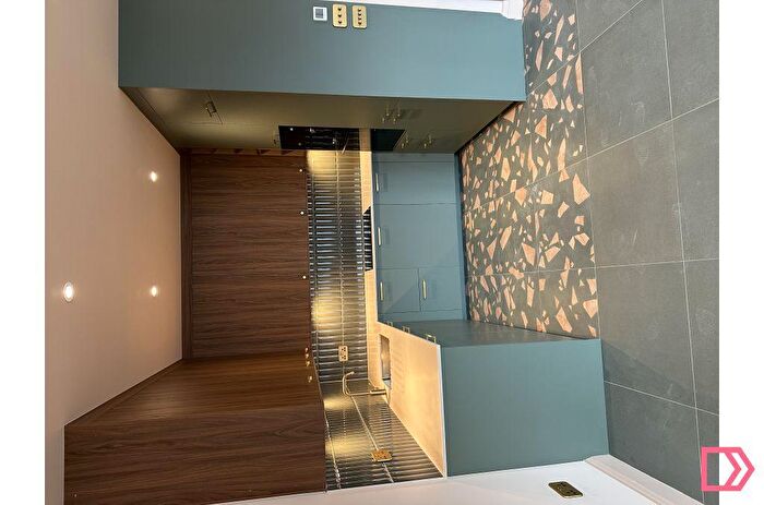 2 Bedroom Flat To Rent In Stanstead Road, London, London, SE23