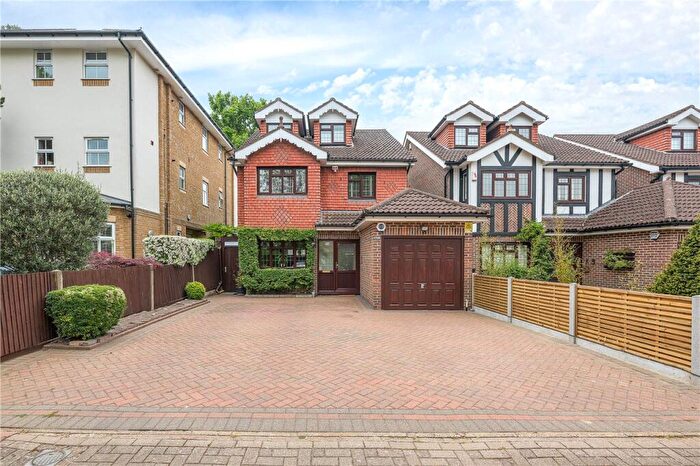5 Bedroom Detached House For Sale In Overbury Avenue, Beckenham, BR3