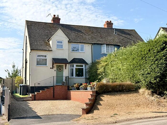 2 Bedroom Semi Detached House For Sale In Alcester Road, Stratford-upon-avon, Warwickshire, CV37
