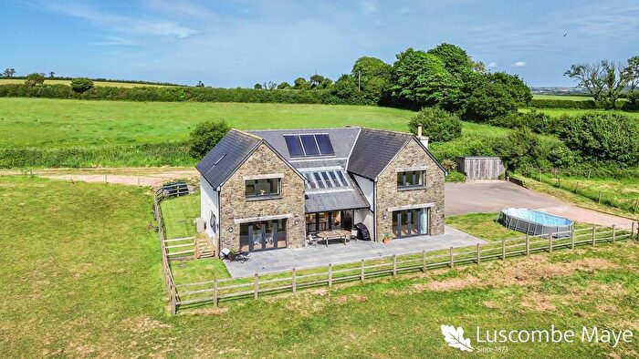 4 Bedroom Detached House For Sale In Modbury, PL21
