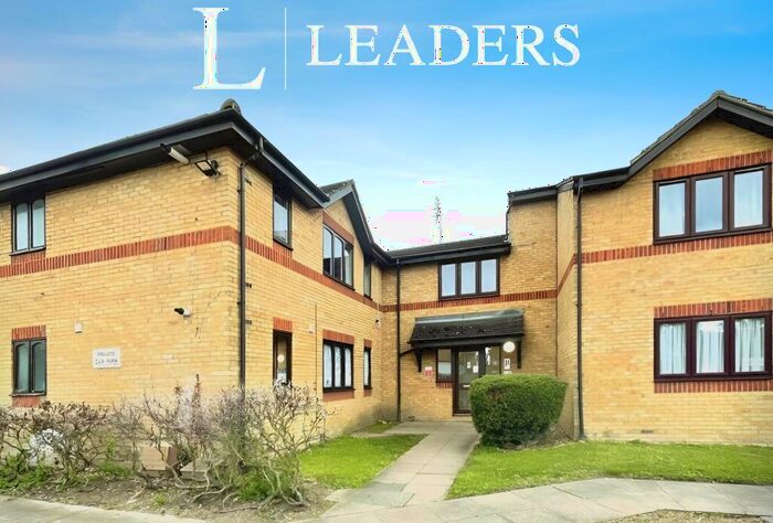 1 Bedroom Flat To Rent In Victoria Close, EN8