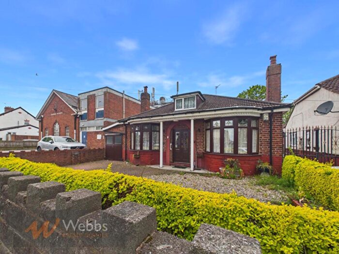 2 Bedroom Detached Bungalow For Sale In Hollyhedge Road, West Bromwich, B71