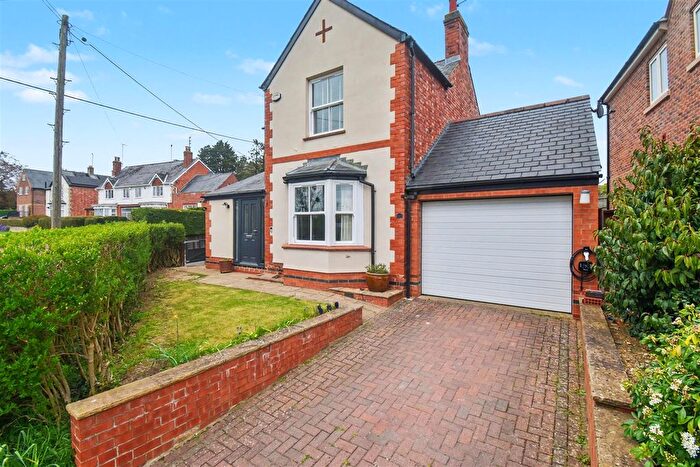 3 Bedroom Detached House For Sale In Stanion Road, Brigstock, NN14