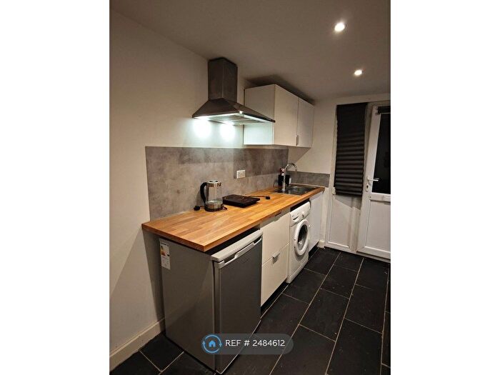 1 Bedroom Maisonette To Rent In Southampton Street, Reading, RG1