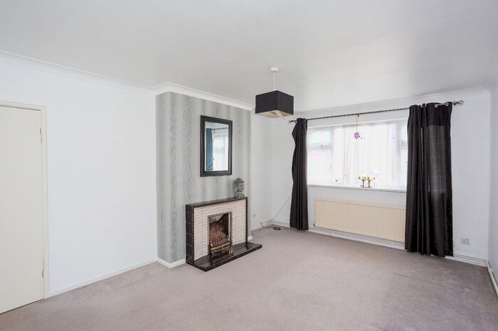 2 Bedroom Detached House To Rent In Woodville Court, Hempstead Road, Watford, Hertfordshire, WD17