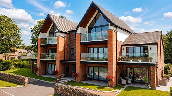 2 Bedroom Apartment For Sale In Oldfield Drive, Heswall, Wirral, CH60