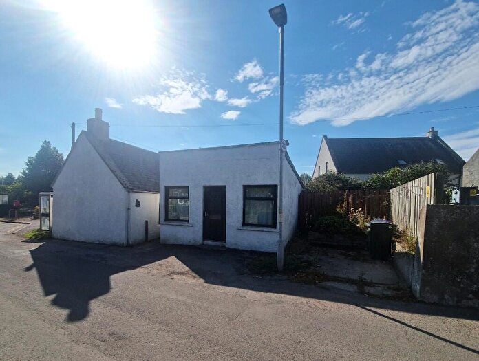 2 Bedroom Detached Bungalow For Sale In High St, Garmouth, IV32